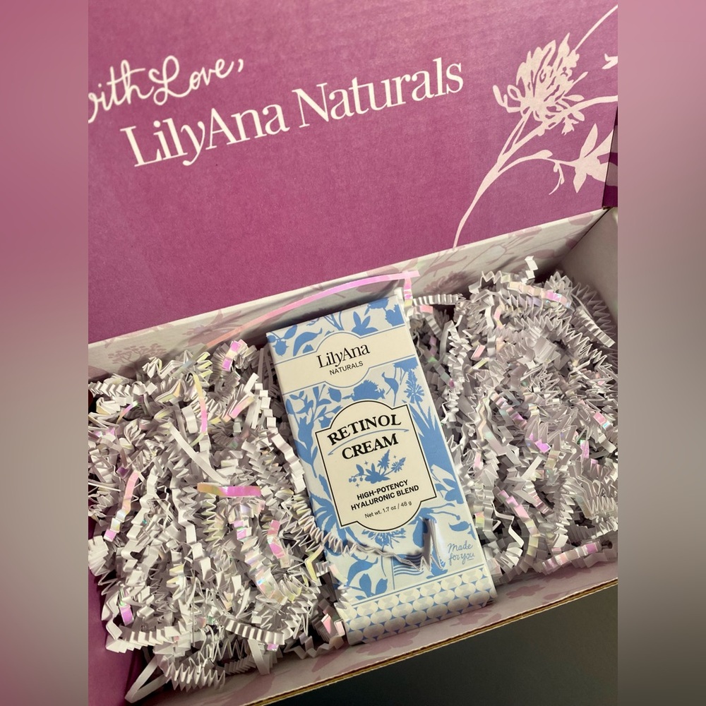 LilyAna Naturals Retinol Cream